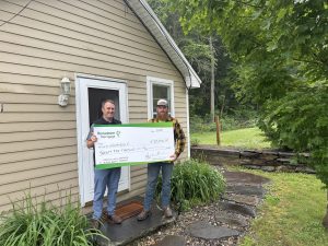 Grant recipient, Matthew with TruNorth Mortgage lender. 